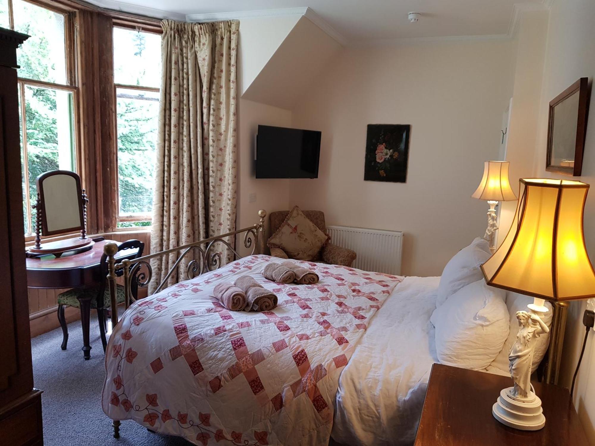 Cambus O' May Traditional Highland Hotel Ballater Bilik gambar